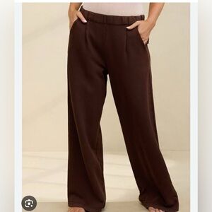 Aerie new heights trouser